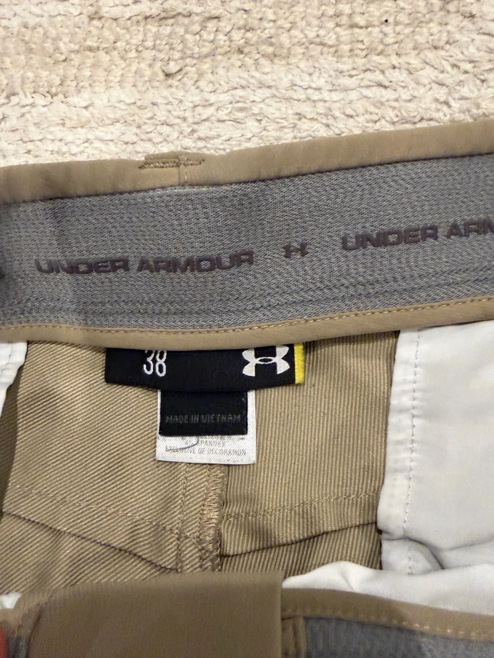 Under Armour Men's Tan Flat-Front Performance Shorts